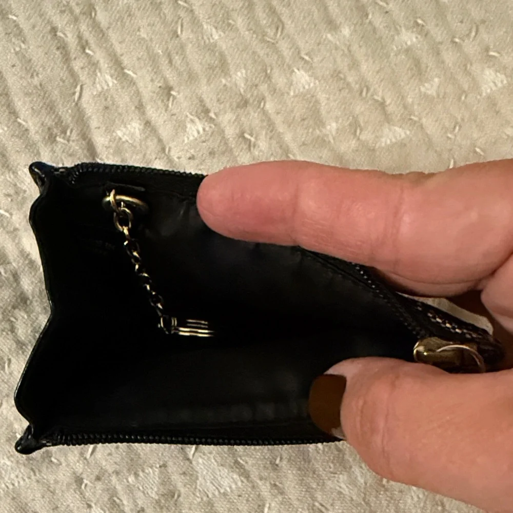 Coach Black and Beige Signature Card Holder - Picture 4 of 6